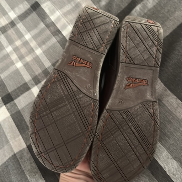 Dansko brown comfortable shoe - Picture 3 of 3